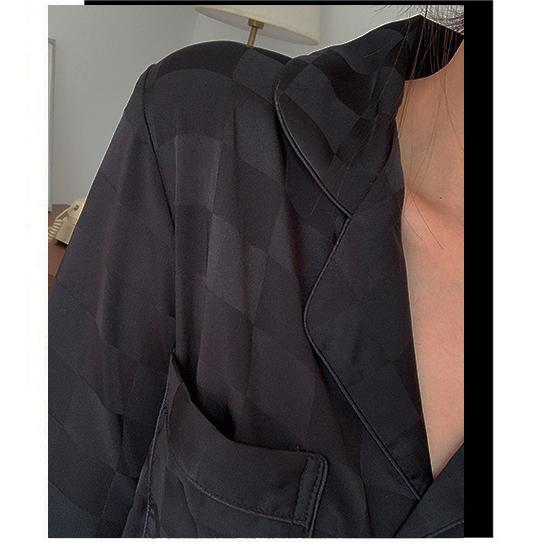 Silky Checkered Jacquard Long Sleeve + Shorts PJ Set with Eye Mask – Plush  Apparel